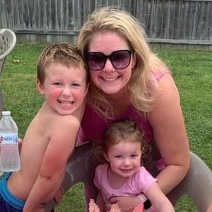 Meet your Posher, Kimberly